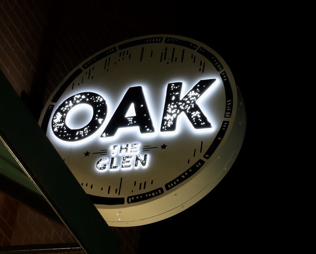 Oak At The Glen